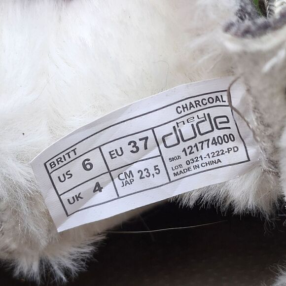 HEY DUDE BRITT - Womens Slip On - SIZE 6 - Picture 8 of 8